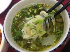 一口香酸汤面-盛唐府乾州酸汤面