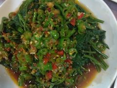 -洪霞餐馆