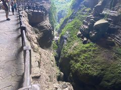 -龙水峡地缝景区