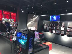 -ROG玩家国度(美罗城店)