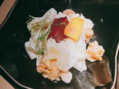 凤梨虾球-穹六人间 people 6(岳阳路店)