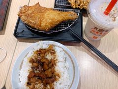 脆香大鸡腿卤肉饭便当-永和大王(春日上新·凤凰东街店)