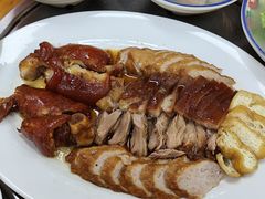 -明姨仔潮汕美食·碳炉猪脚·汕尾牛腩饭·起片鸡煲(起义路店)