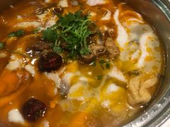 -龙梅肥肠鱼(明瓦廊店)
