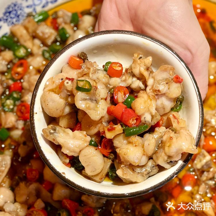 在深圳吃了2️⃣0️⃣多年的肥肠煲……好好吃！