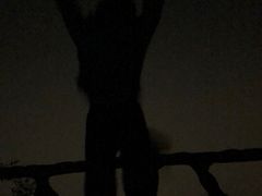 -鬼笑石后山停车场