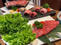 -炼火烤肉店