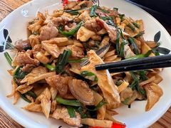 鲜笋炒肉-香竹农庄•传统竹筒饭(十年店)