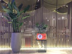 -银泰百货(厦门国贸中心店)