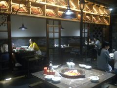 -红九格老火锅(三峡广场店)
