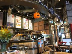 -玛格萝妮(汇智国际商业中心店)