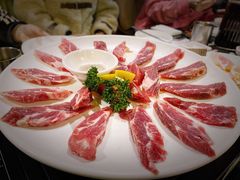 爱吃烤牛肉-金一味烤肉餐厅(新首尔旗舰店)