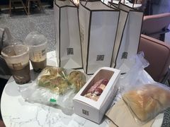 -奈雪的茶(青岛卓悦里INTOWN店)
