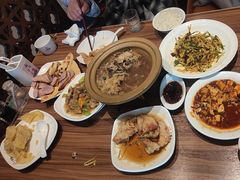 -六泰居·尔滨地标·东北菜(松北店)