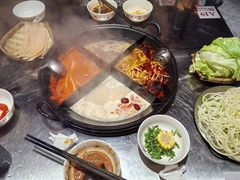 -朱光玉火锅馆(小寨原力场店)