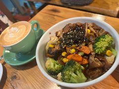 秘制牛肉饭-双焙咖啡馆