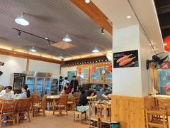 -苗阿哥酸汤牛肉火锅(体育场店)