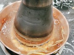 -楼外楼大刀肉传统火锅居(繁荣路店)