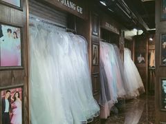 -爱主题婚礼策划  婚车租赁