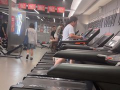 -乐刻运动健身精品馆(览秀城店)