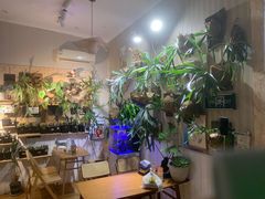 -Rabbit Cafe私房西餐甜点咖啡(栖霞路店)