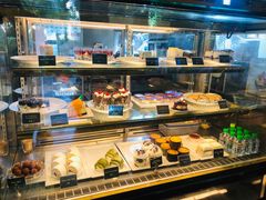 -莓园冰淇淋店