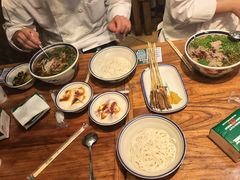 -云阿蛮云南生烫牛肉米线(奉贤路店)