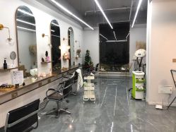 -茶发Salon·烫发染发理发