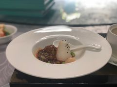 老豆腐烧鱼唇-松云泽