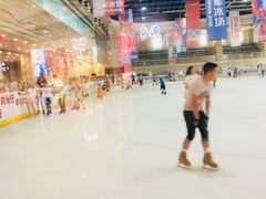 -冠军冰场(环球中心店)