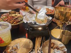 -何师烧烤Pro ·江湖川菜·小龙虾·精酿啤酒(太古里旗舰店)