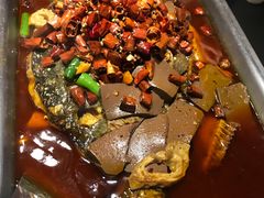 -辣尚瘾·烤鱼·新川菜(交大直营店)