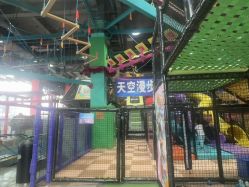 -欧酷世界动力星球(王府井奥莱UP TOWN店)