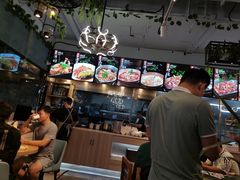 -哇蛙牛功夫面渝都料理(龙阳广场店)