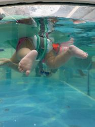 -熊小米专业儿童游泳馆