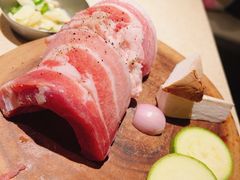 -蚂蚁洞·烤肉大营地(上海静安大悦城店)