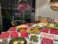 -牛沙暴潮汕牛肉火锅(章江南大道店)