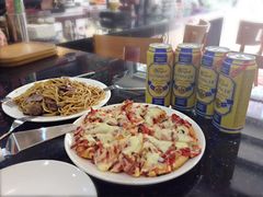 黑椒牛柳炒意粉/沙拉米香肠披萨-聚·咖啡(南国奥园店)