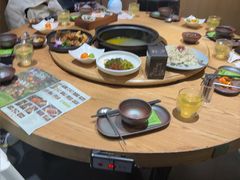 -一朵菌·野生菌探索家火锅(南亚店)