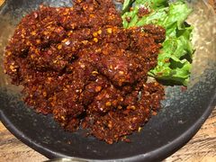 -老牌坊云南鱼豆花火锅(爱建店)