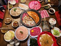 -萍姐火锅·公路夜市(武汉首店)