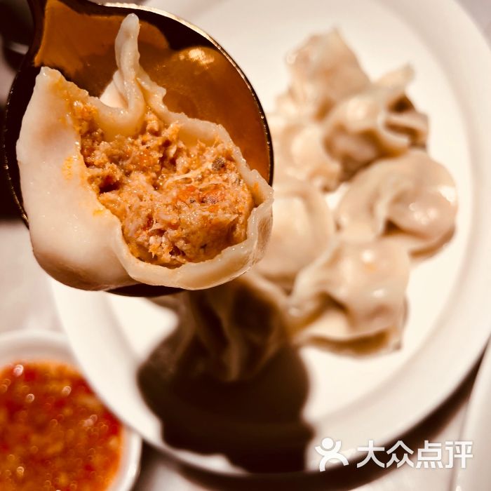 蟹黄虾仁水饺