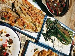 -叁宝烤肉• 西安烧烤 领跑品牌(曹家堡店)