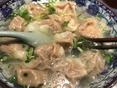 -老新隆牛肉锅贴(新街口店)