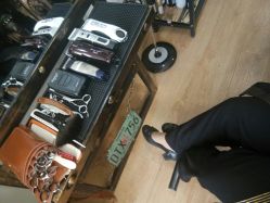 -ONE·男士国潮·美式渐变·理发馆·BARBER SHOP