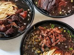 -小龙大肉面馆