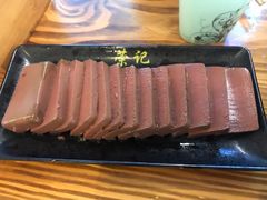 鸭血-荣记潮汕牛肉火锅(仙鹤街店)