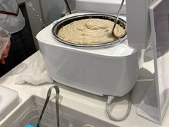 满满一锅刚做好的芋泥-兰熊鲜奶(西直门凯德mall店)