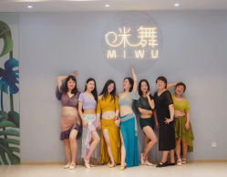 -MiWu咪舞舞蹈塑形中心