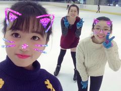 -冠军冰场CHAMPION RINK(环球银泰城店)